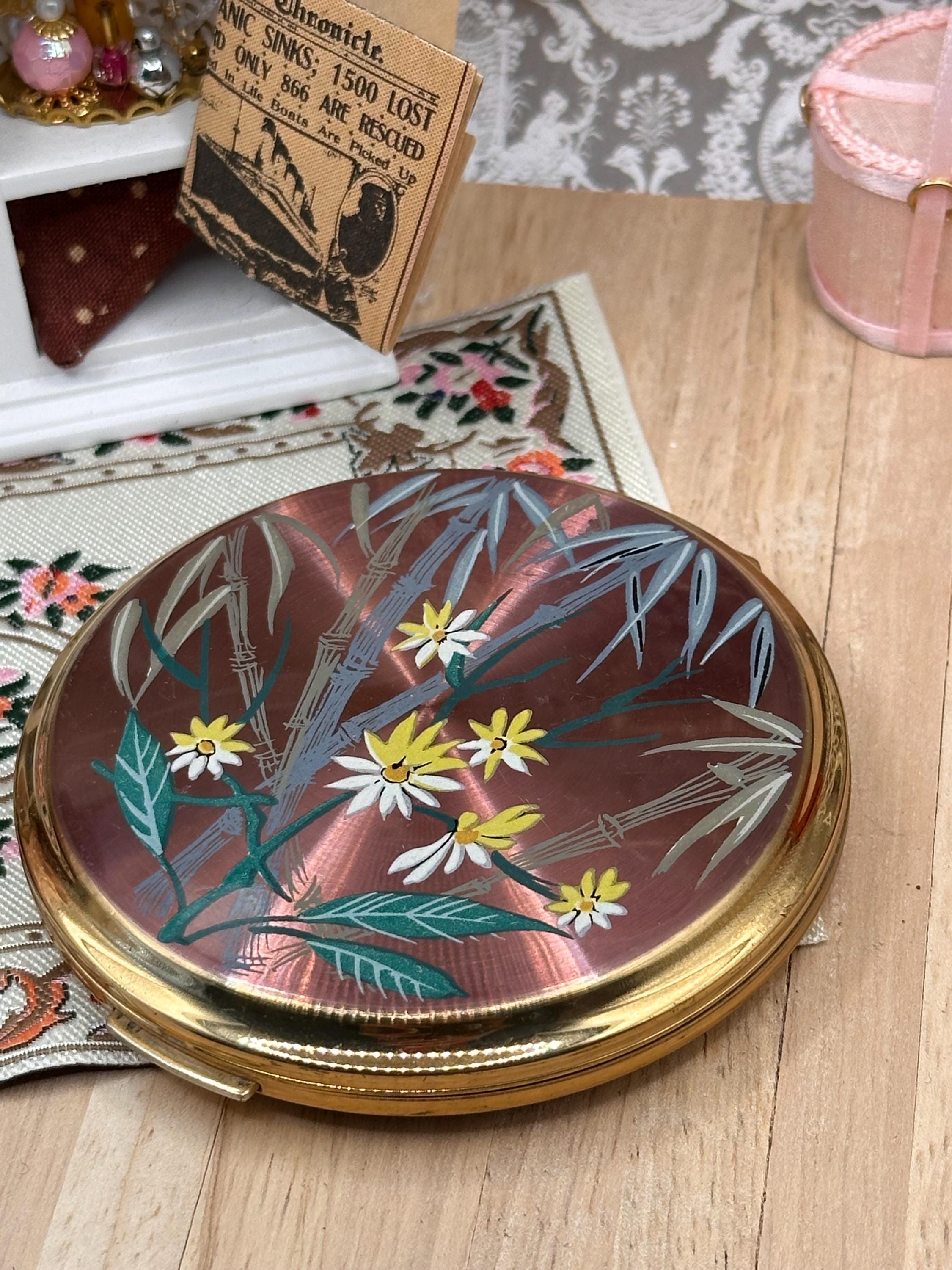 Vintage Stratton Bamboo & Daisy Floral Powder Compact Mirror 8cm Copper Enamel