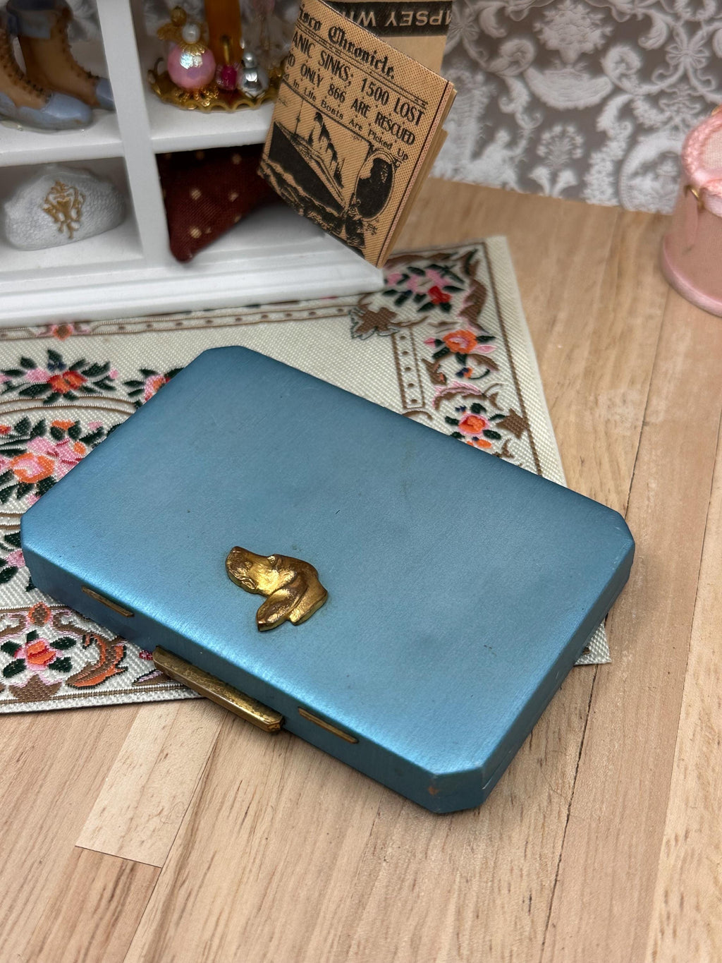 Rare Vintage Stratton Blue Anodised Aluminium Dog Head Powder Compact 8cm Made in England