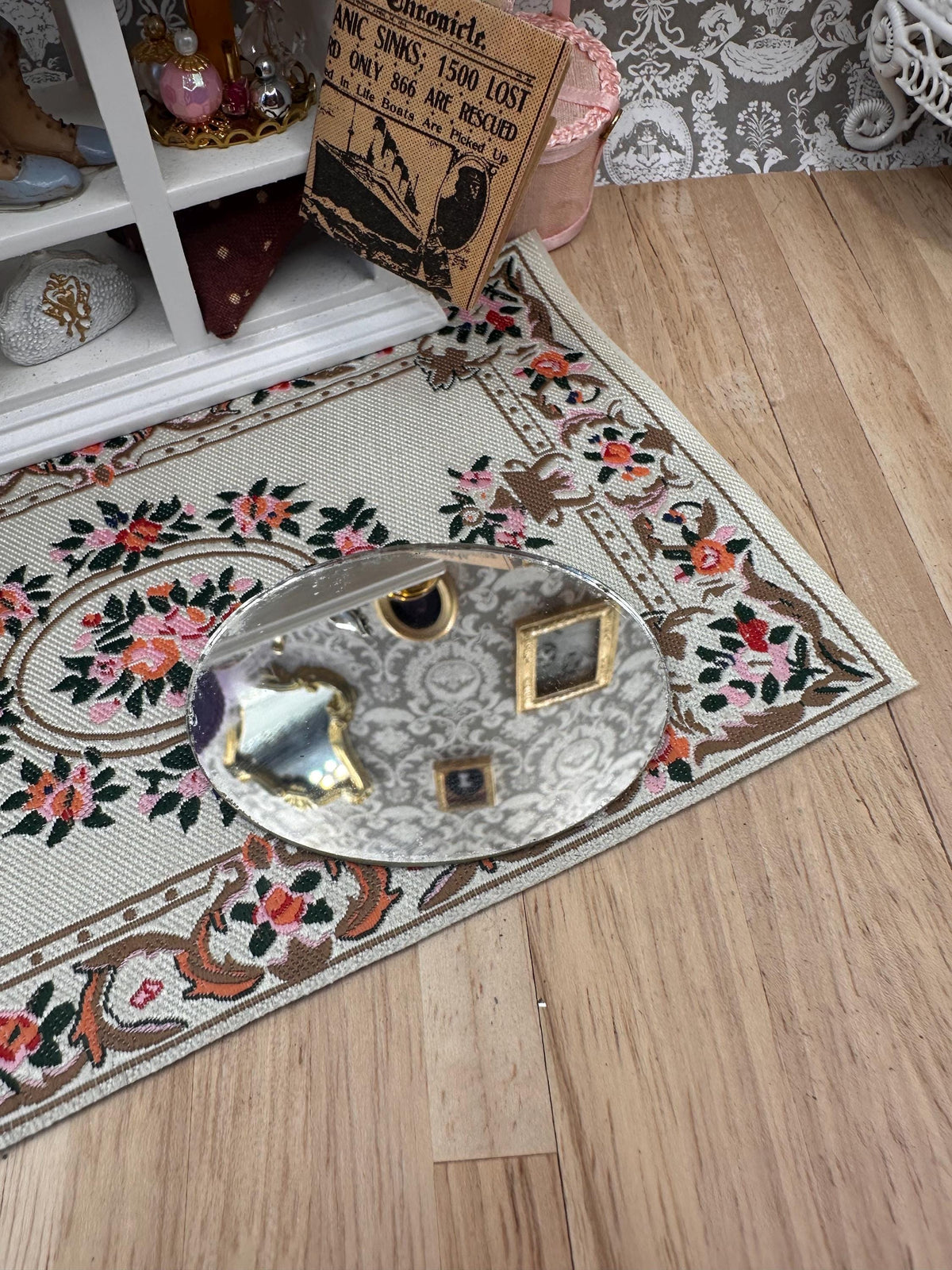 Vintage Compact Replacement Mirror Glass – Genuine Salvaged Vanity Compact Spare – Various Sizes & Shapes