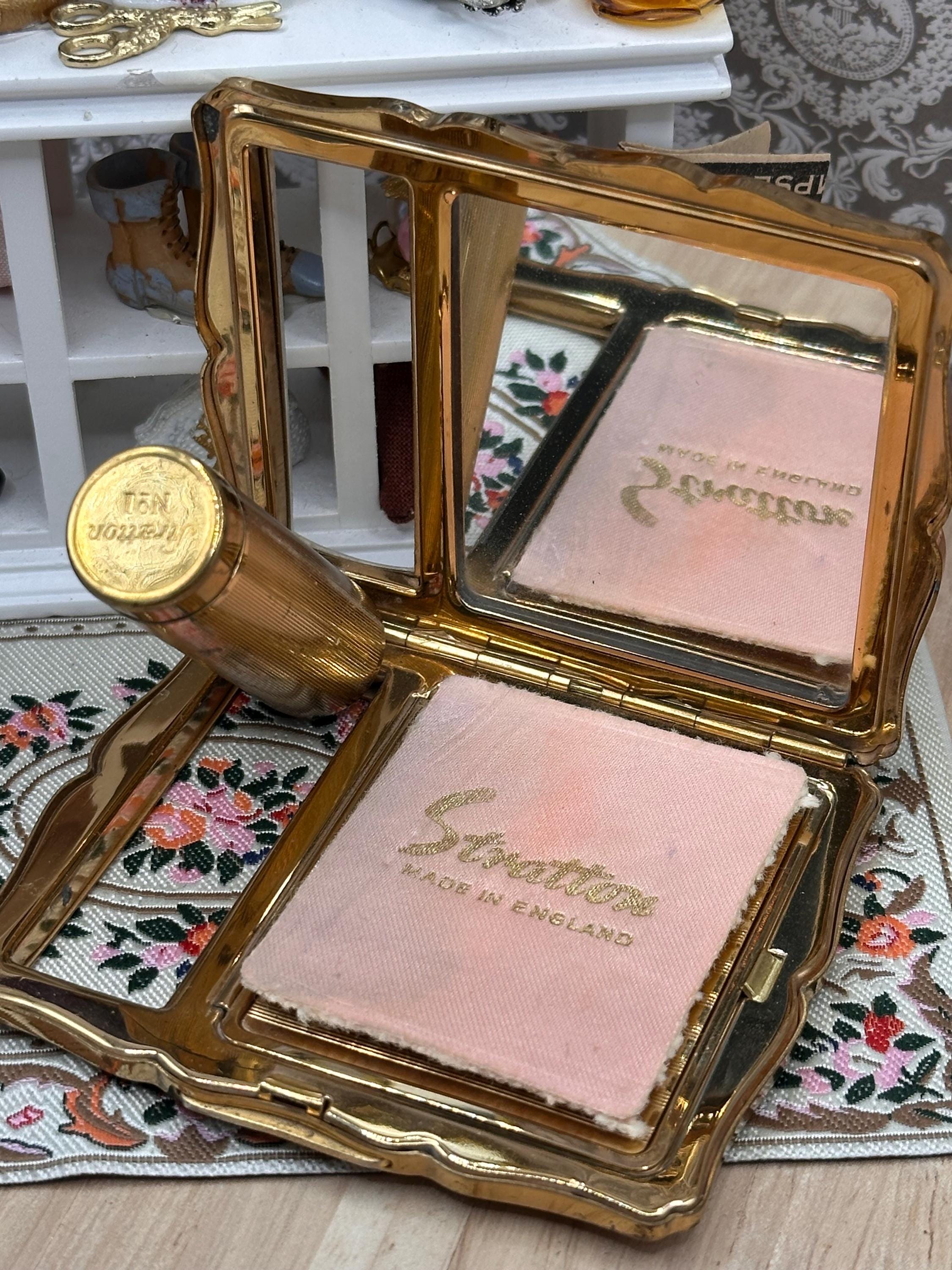 Vintage Stratton Lipstick Empress Mother of Pearl Compact – Compact-in-Hand Vanity Set – Original Lipstick, Puff & Sifter – 8.5 x 7cm
