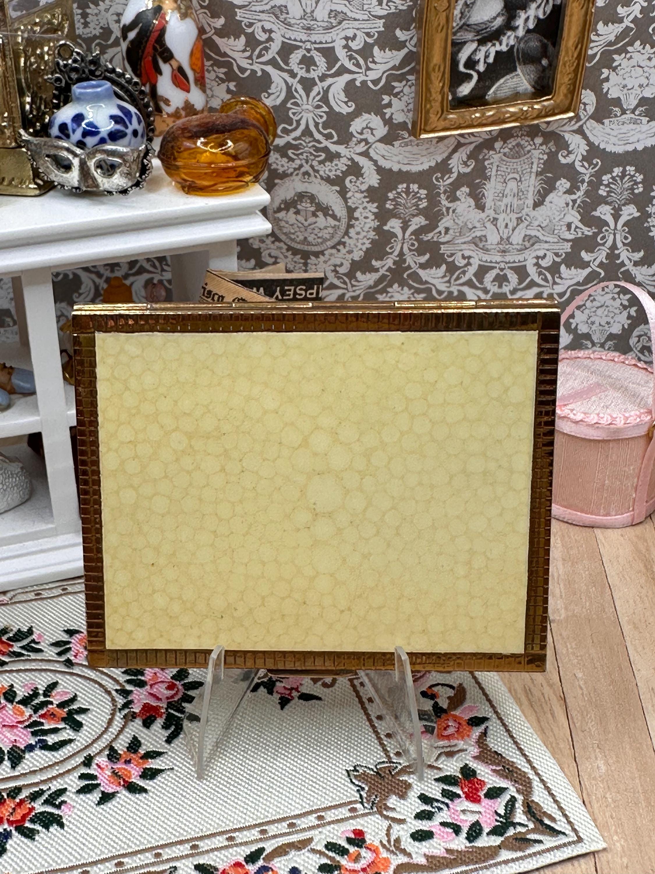Vintage Art Deco Faux Shagreen Powder Compact 7 x 6cm Foreign Marked Rectangular Vanity Case