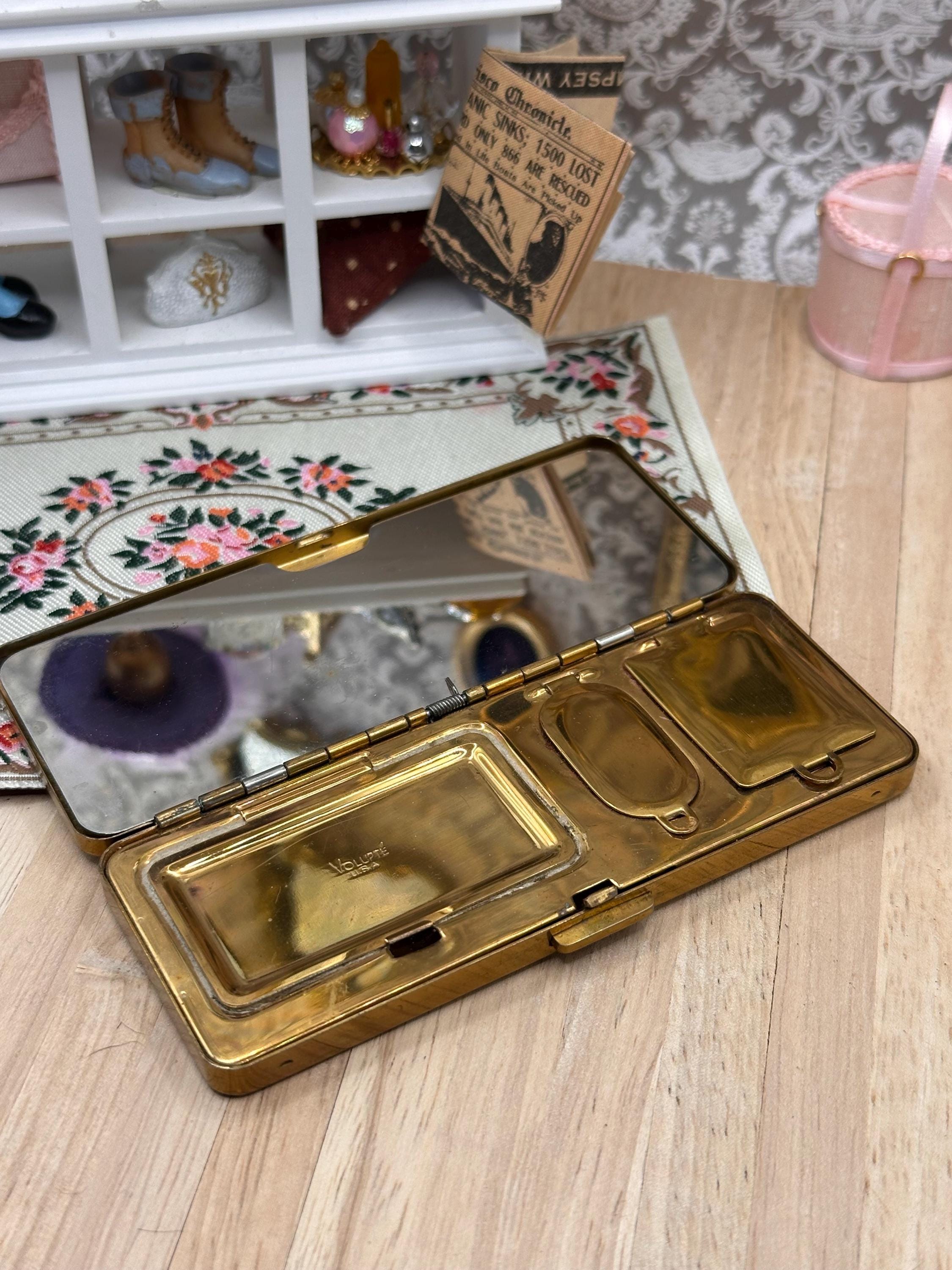 Rare 1934 Volupté Quint Art Deco Five in One Vanity Carryall Powder Compact with Comb Minaudière