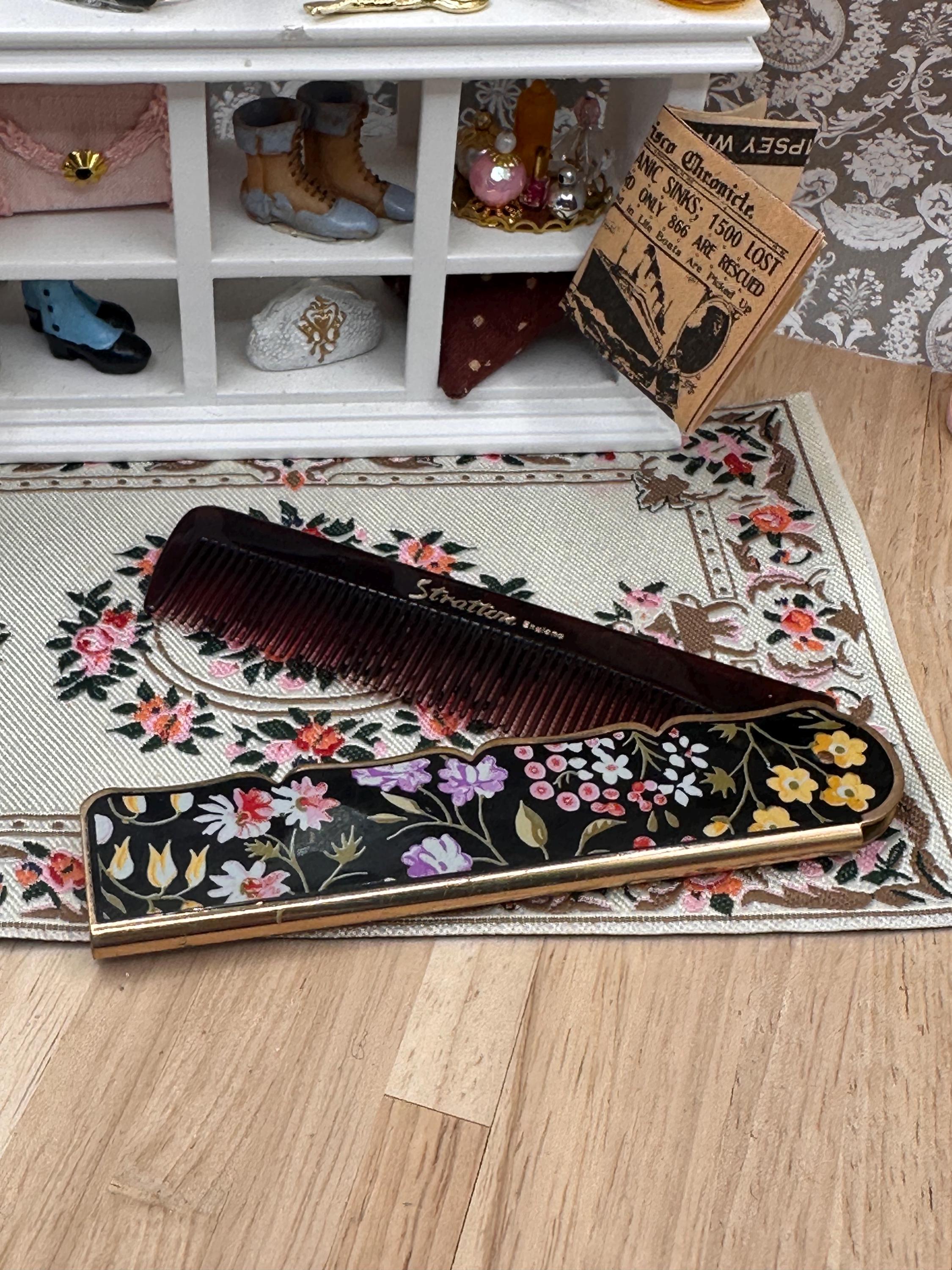 Vintage Stratton England Floral Folding Handbag Comb – Black & Gold Pocket Vanity Comb 10.5cm