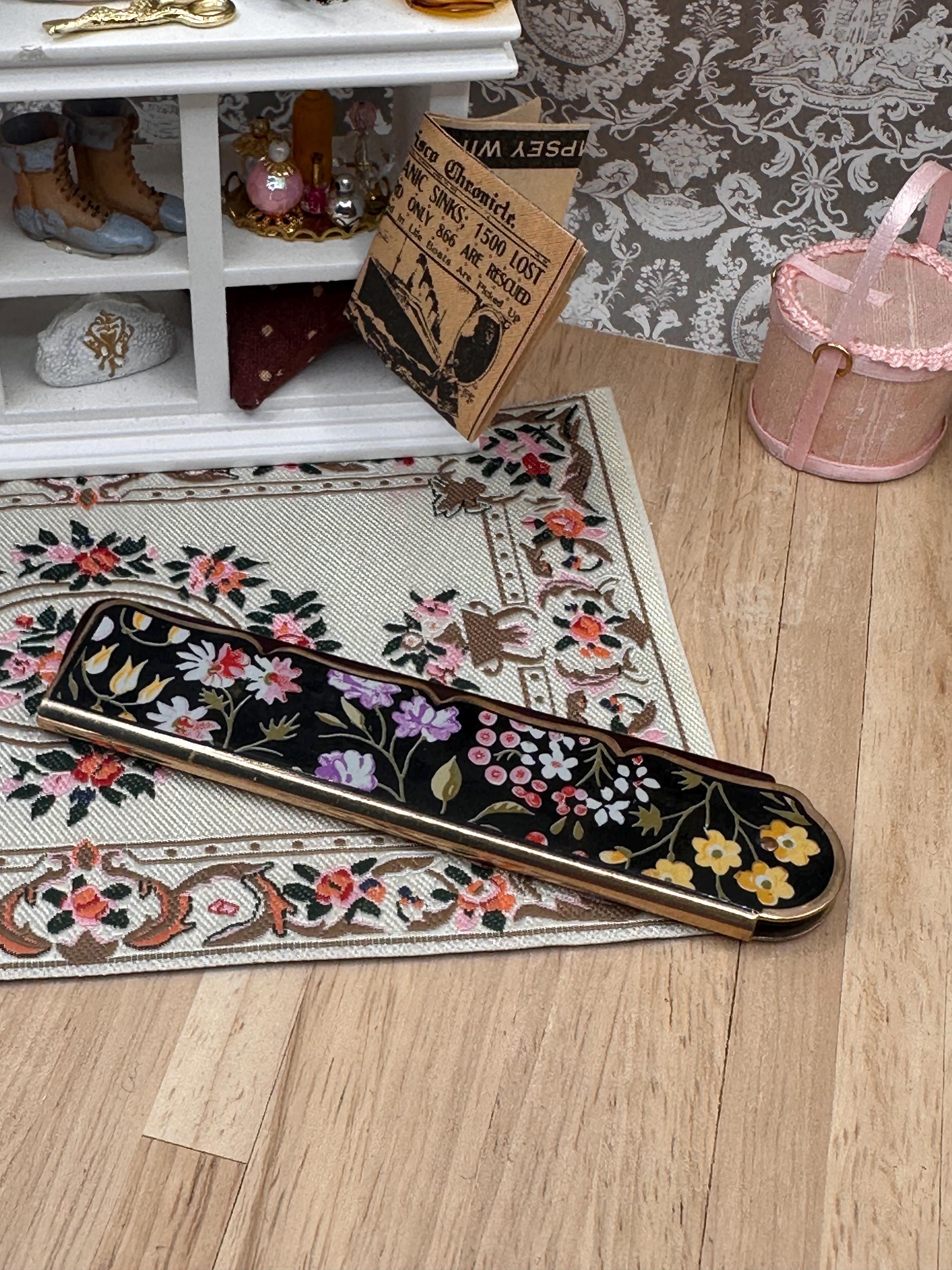 Vintage Stratton England Floral Folding Handbag Comb – Black & Gold Pocket Vanity Comb 10.5cm