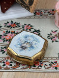 Vintage Stratton Pastel Blue Floral Pill Box – Gold Tone 4cm