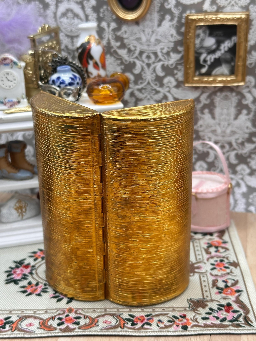 Vintage Kigu Barrel Cigarette Case Gold Tone Textured Design 9cm 1950s 1960s