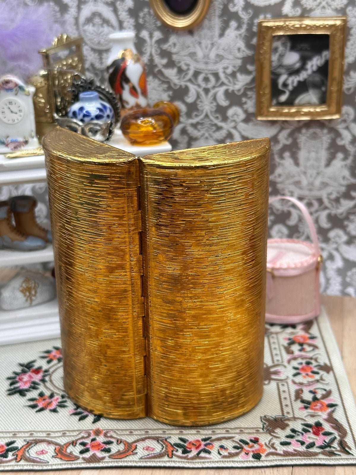 Vintage Kigu Barrel Cigarette Case Gold Tone Textured Design 9cm 1950s 1960s