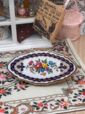 Vintage Stratton Lip-View Compact Mirror – Floral Enamel Gold Tone – 6cm