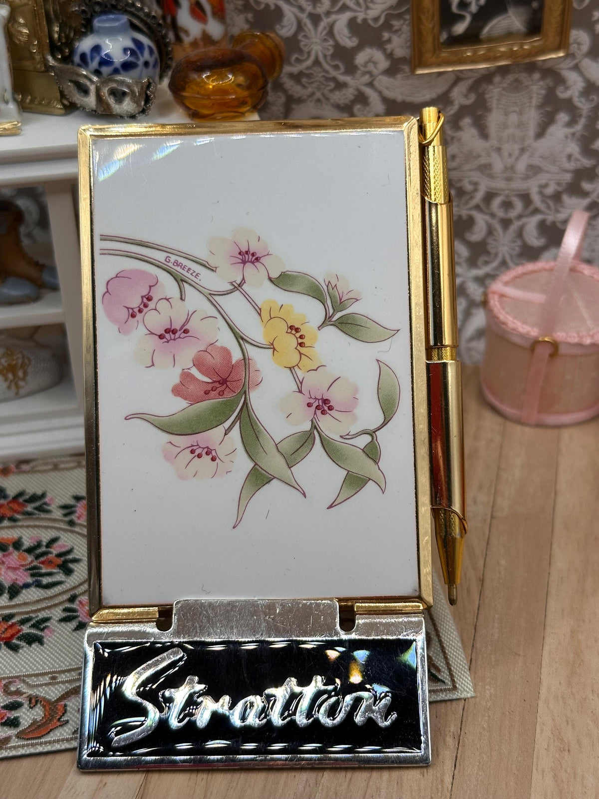 Vintage Stratton Floral Notebook & Pen – G. Breeze Design – 8.5 x 6.5cm