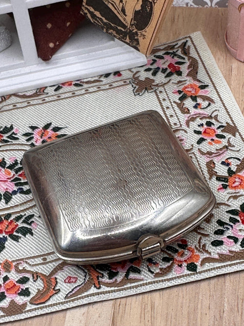 Antique 1920s Art Deco Powder Compact – Marinello Style Silver Tone Floral Heart Design – Rotating Powder Plate