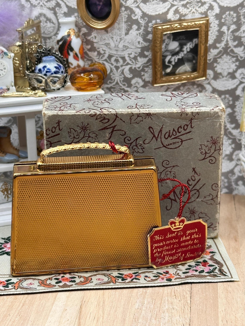 Vintage 1950s Mascot Musical Suitcase Powder Compact – Thorens Limelight – Boxed with Original Tag & Pouch