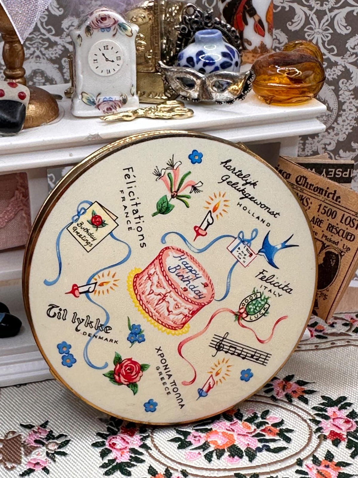 Rare Vintage Stratton Happy Birthday Powder Compact – Multilingual Enamel Design