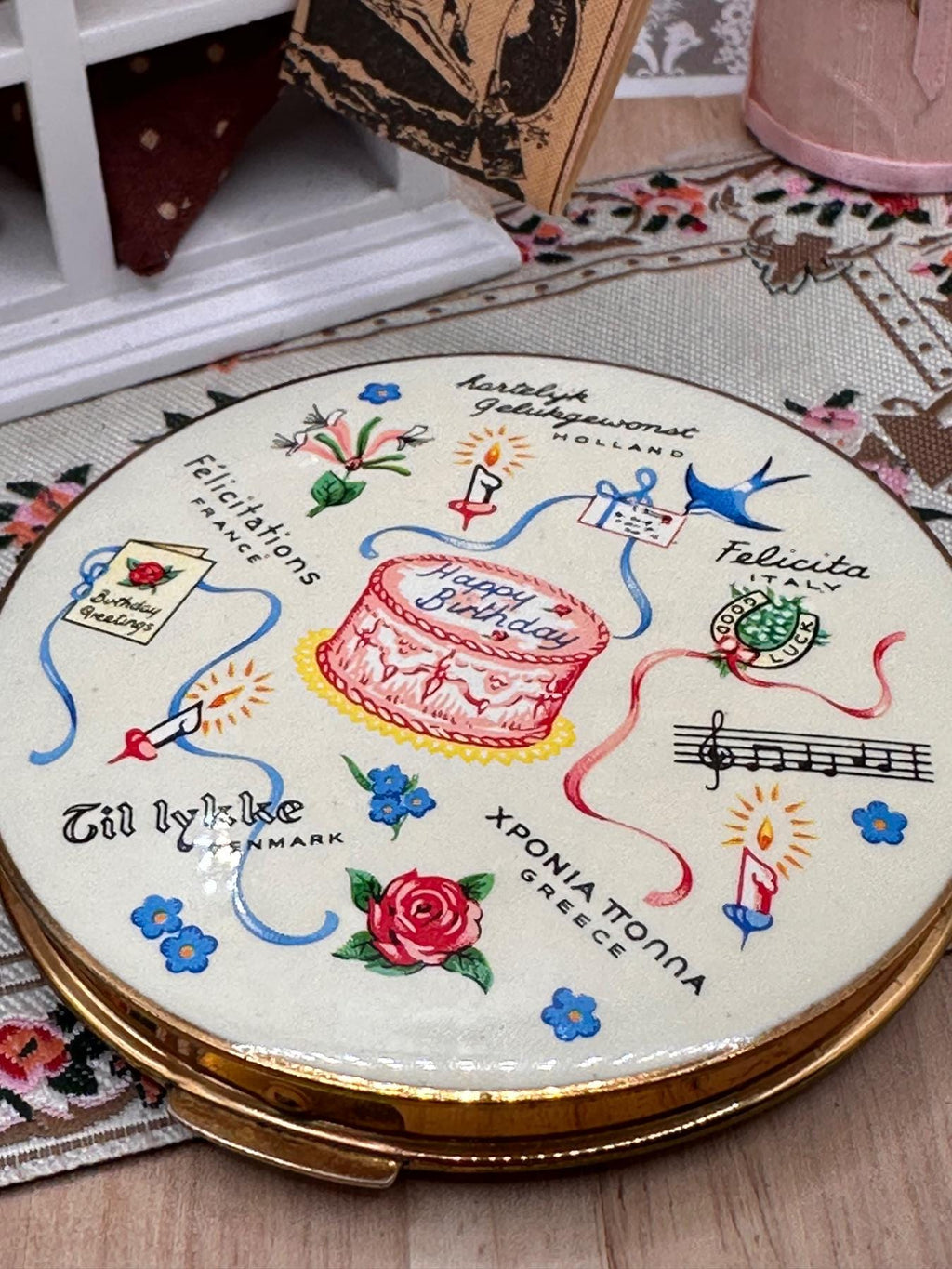 Rare Vintage Stratton Happy Birthday Powder Compact – Multilingual Enamel Design