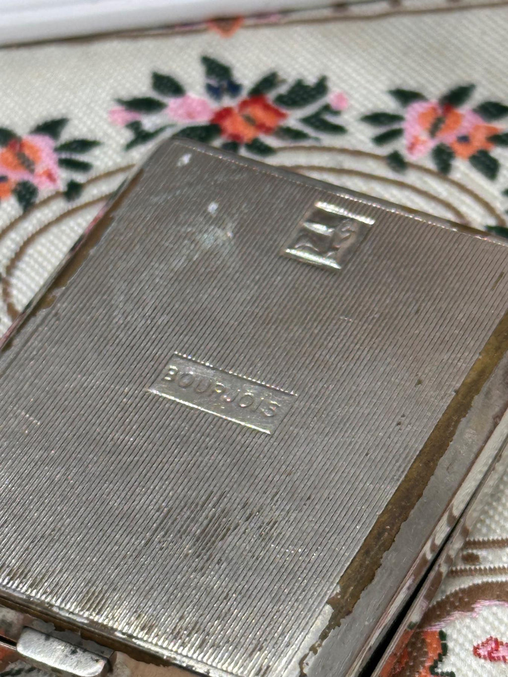 1930s Bourjois Vintage Powder Compact – Blue & Ivory Art Deco Design