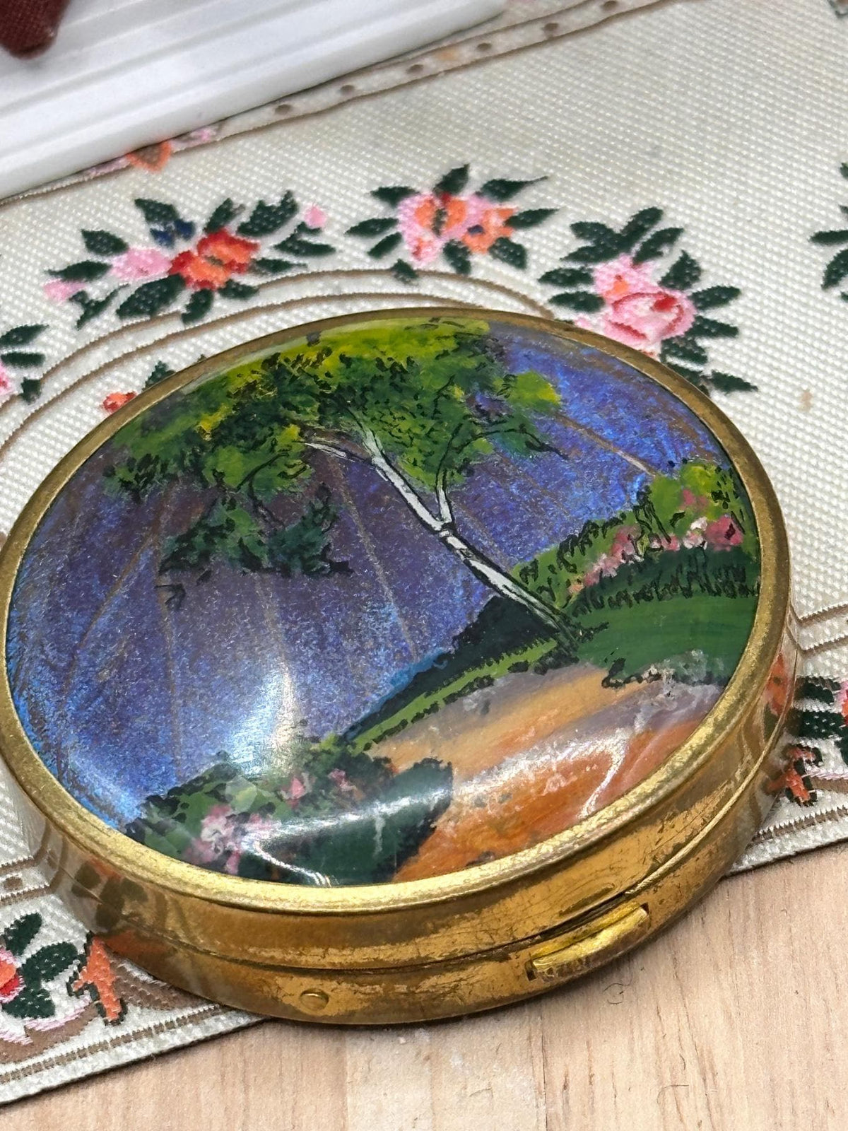 1930s Coty Paris Butterfly Wing Powder Compact – Blue Morpho Hand Painted Woodland Scene