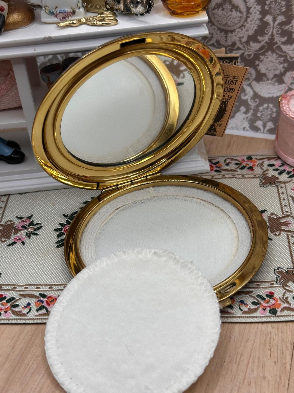 Vintage Blue Mottled Enamel Powder Compact with Gold Tone Trim