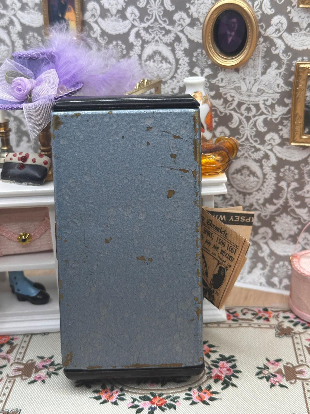 Vintage Blue Hammered Metal Minaudière Vanity Case with Comb, Puffs & Lipstick Holder