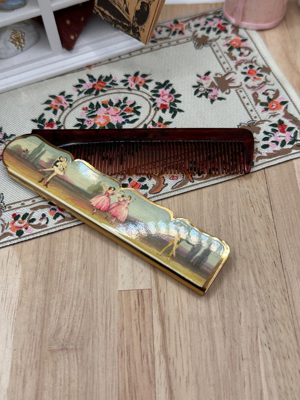Rare Vintage Stratton Ballerina Folding Comb with Ballet Scene, 1950s