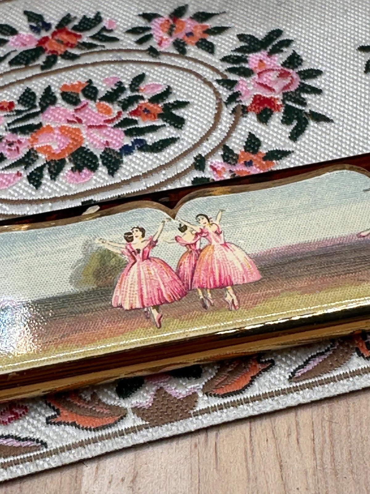 Rare Vintage Stratton Ballerina Folding Comb with Ballet Scene, 1950s