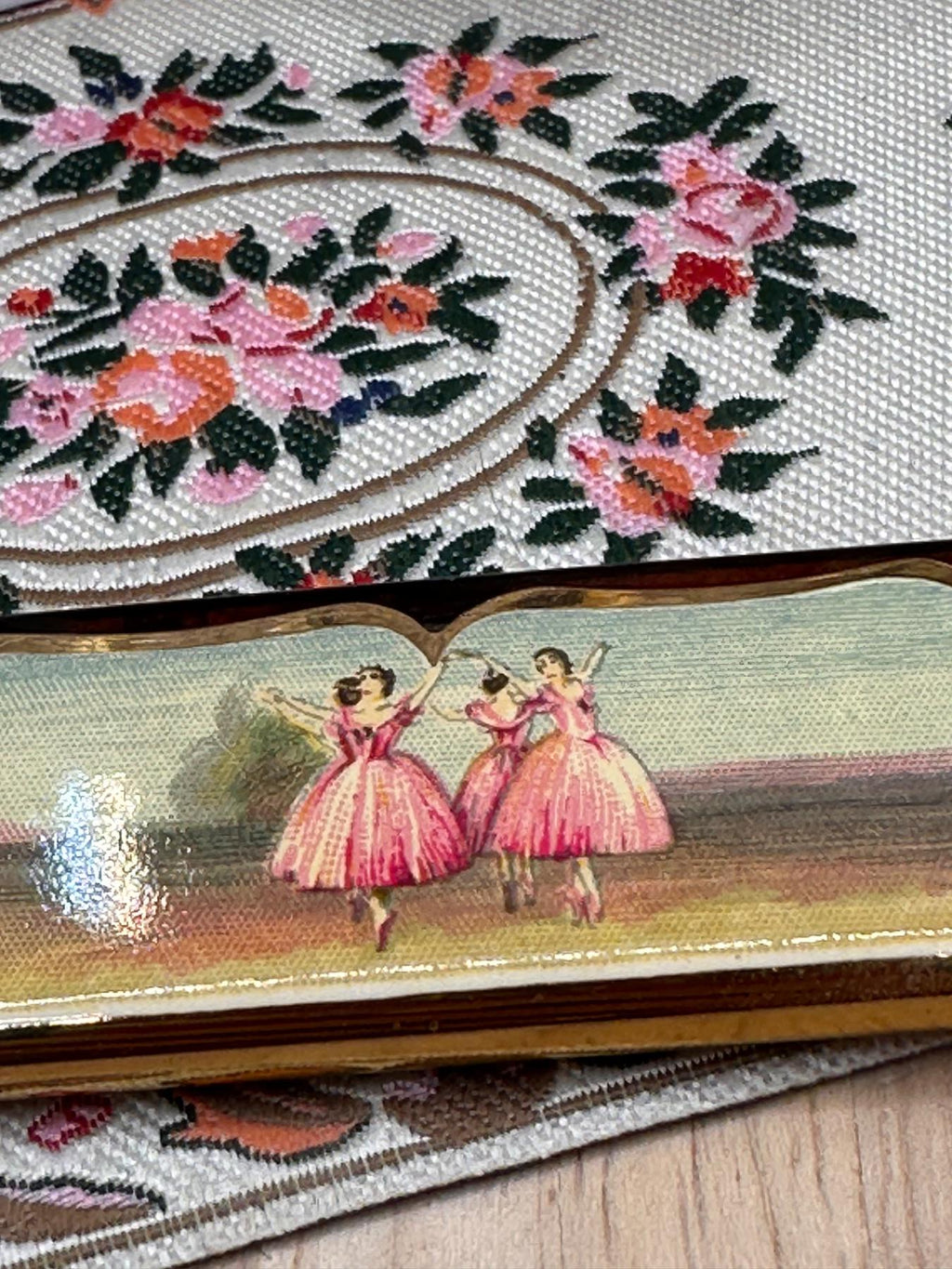 Rare Vintage Stratton Ballerina Folding Comb with Ballet Scene, 1950s