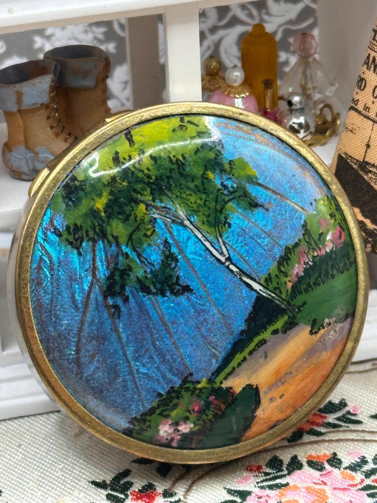 1930s Coty Paris Butterfly Wing Powder Compact – Blue Morpho Hand Painted Woodland Scene