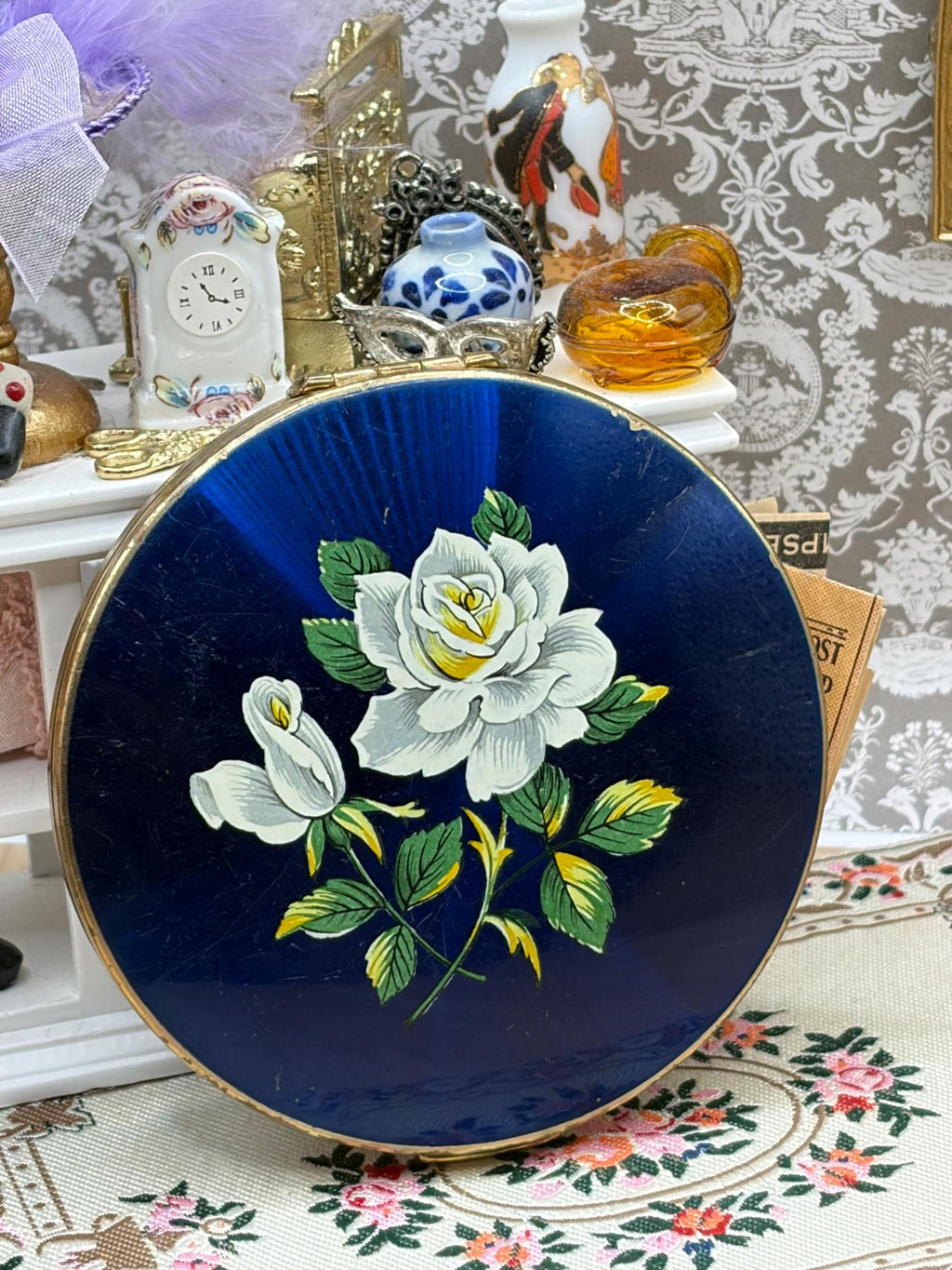 Vintage Stratton Powder Compact Navy Blue White Rose Floral 1950s