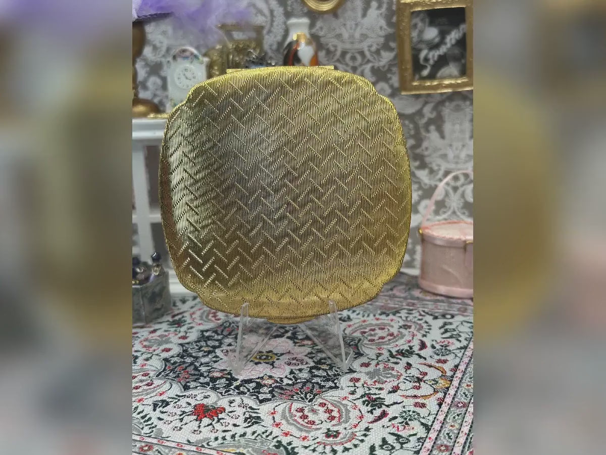 Vintage Kigu of London Powder Compact – Gold Chevron Art Deco, 8cm