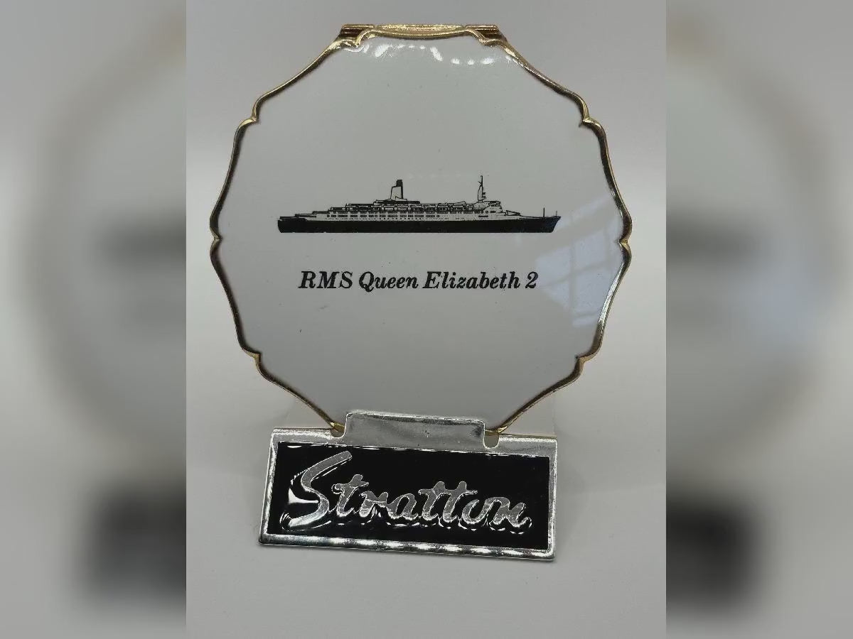Vintage Stratton QE2 Powder Compact - Gold-Tone Enamel, Boxed, c.1970s