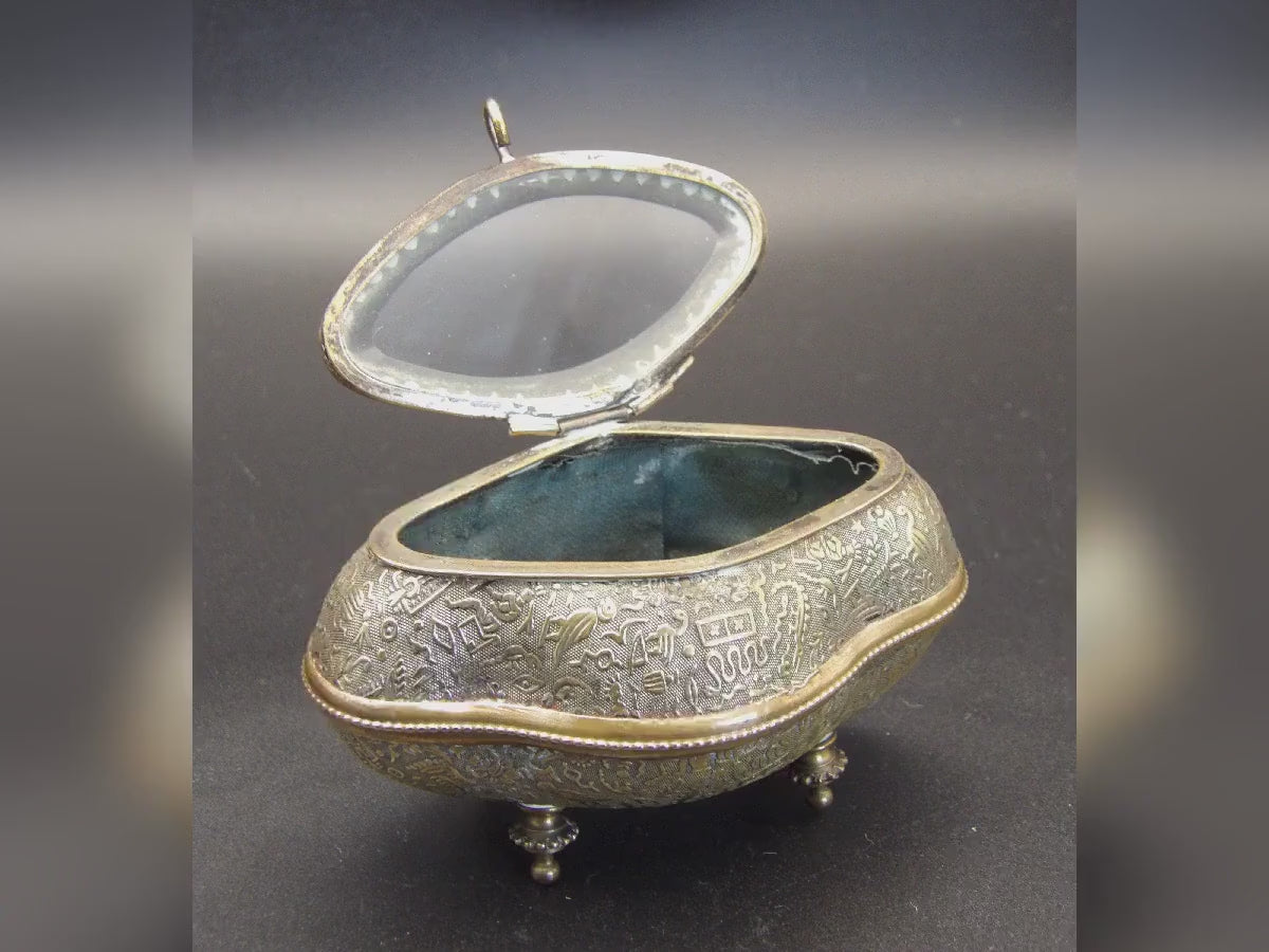 Exquisite 19th Century French Egyptian Revival Gilt Ormolu Vitrine Jewellery Casket Trinket Box