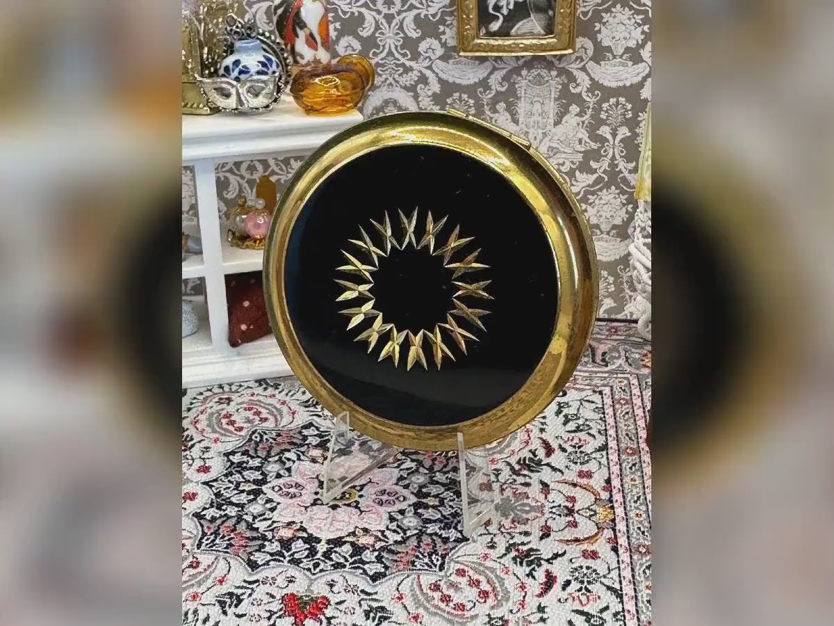 Vintage Black Enamel & Gold-Tone Powder Compact – 7cm, Starburst Design
