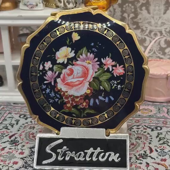 Vintage Stratton Powder Compact – Navy Floral Enamel, Gold Scroll, 1950s/60s British Pouch