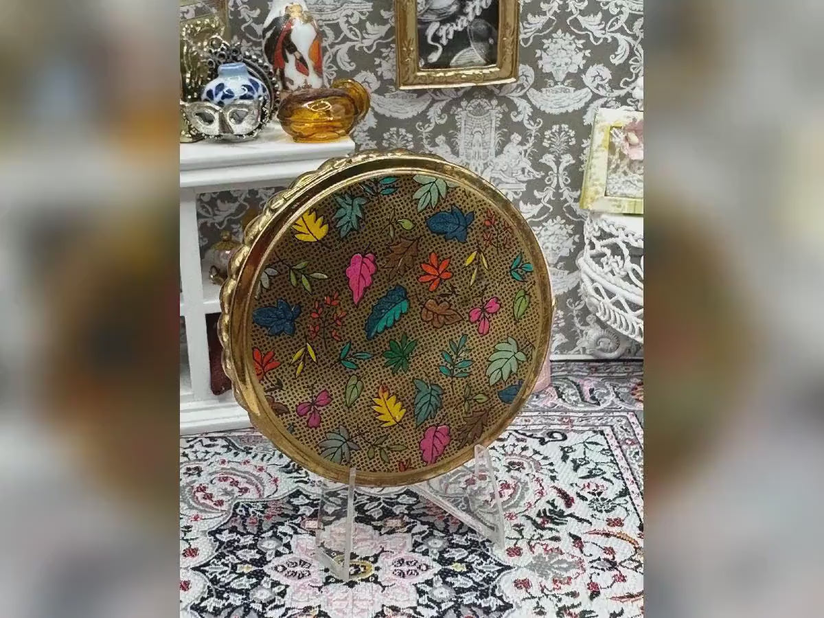 Mimosa Powder Compact Vintage Leaf Design Gold Tone Retro Collectable Makeup Accessory