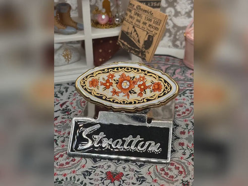 Stratton Lip-View Lipstick Compact – Vintage 1950s Enamel Floral Design – Gold Tone Mirror Lid – 6cm